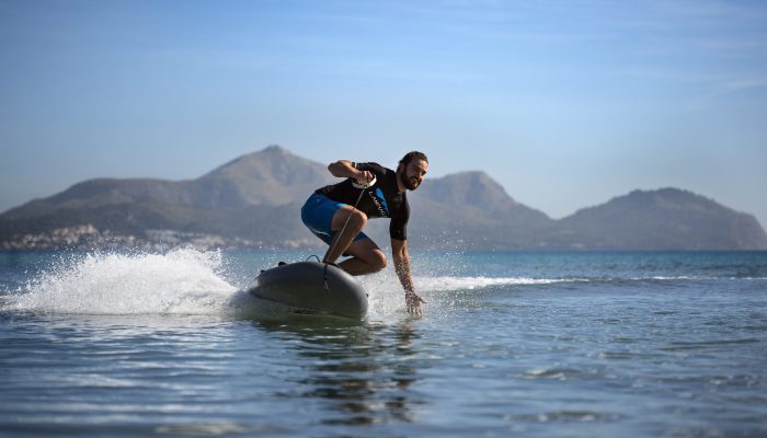 Surfen mit dem Lampuga Board - jetzt bei Haller Watertoys